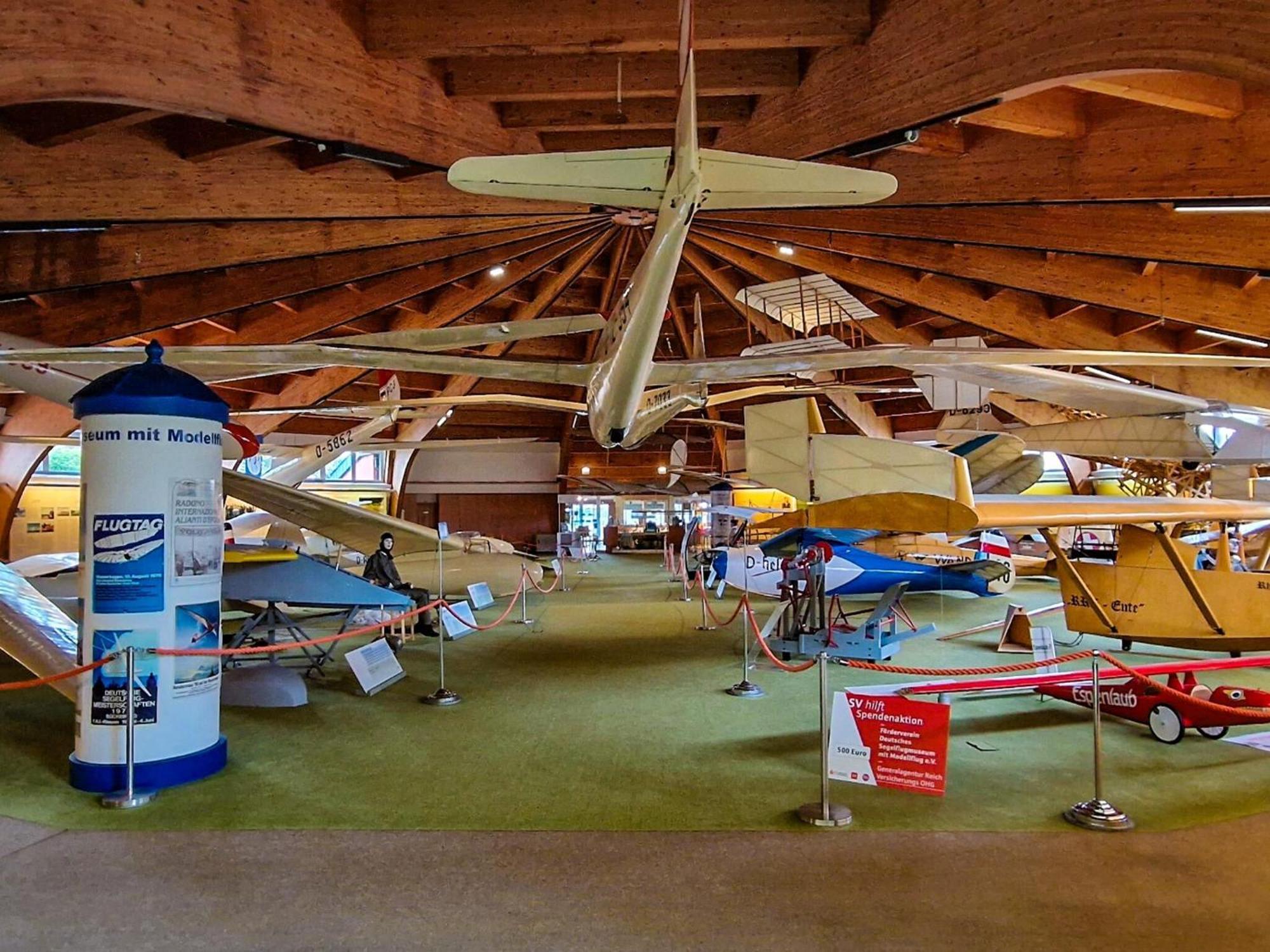 גרספלד Berghotel Deutscher Flieger Wasserkuppe מראה חיצוני תמונה
