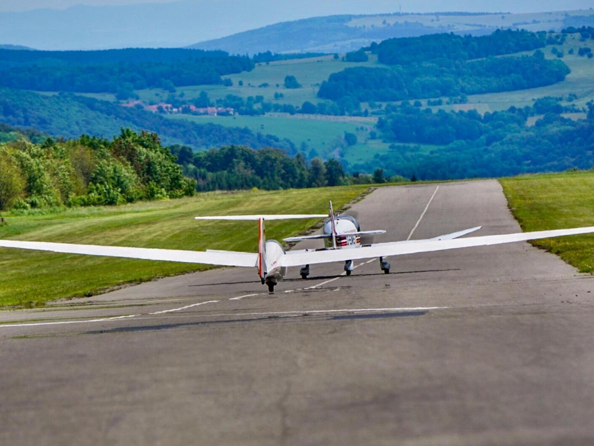 גרספלד Berghotel Deutscher Flieger Wasserkuppe מראה חיצוני תמונה